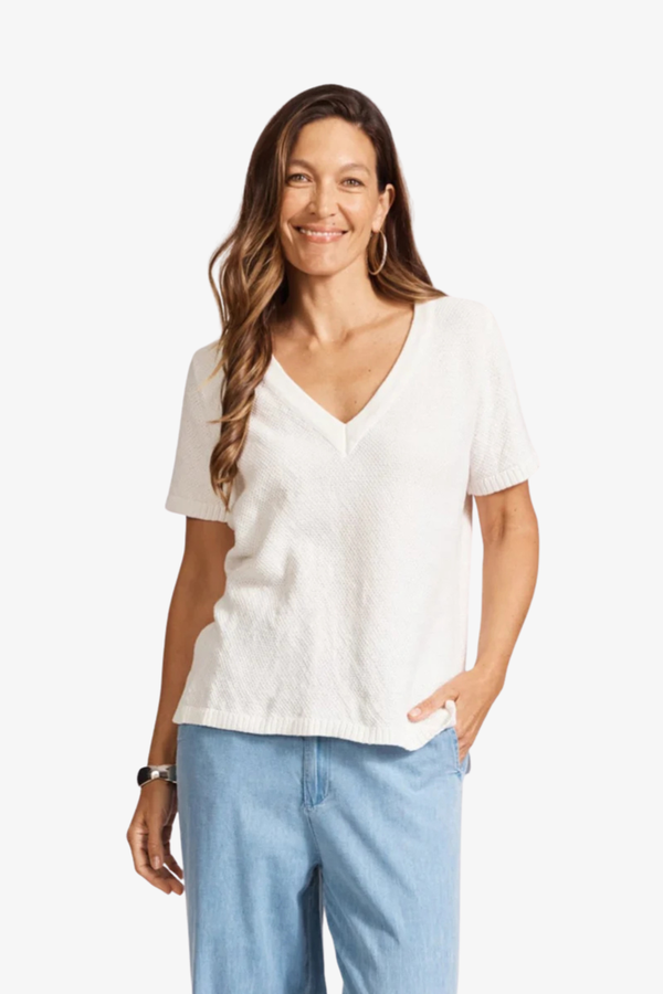 Eb & Ive - Artemis V Knit Top - White