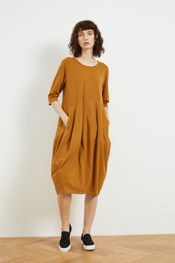 Tirelli - 3/4 Sleeve Diagonal Seam Dress - Caramel | milk + ginger
