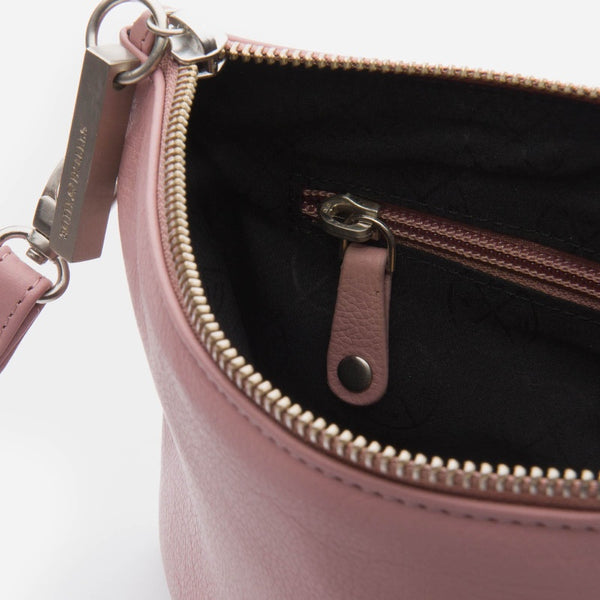 Stitch & Hide - Cassie Clutch | milk + ginger