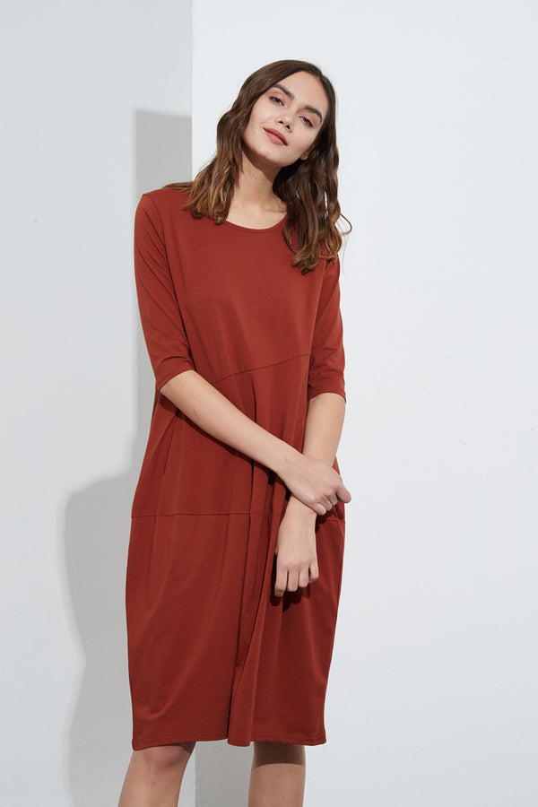 Tirelli - 3/4 Sleeve Diagonal Seam Dress - Rust | milk + ginger