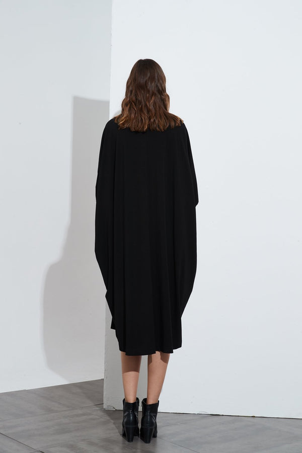 Tirelli - Relaxed Batwing Dress - Black | milk + ginger