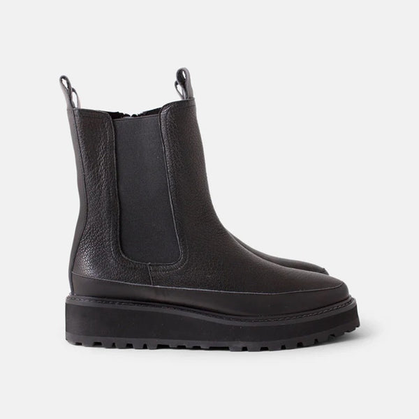 Walnut - Jacs Leather Boot - Black Pebble