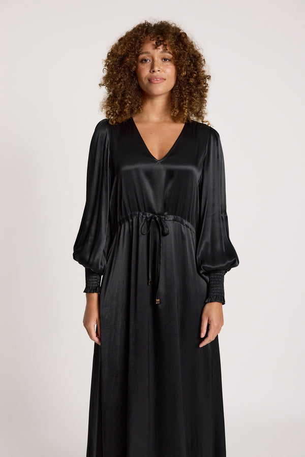 Eb & Ive - San Maxi Dress - Black