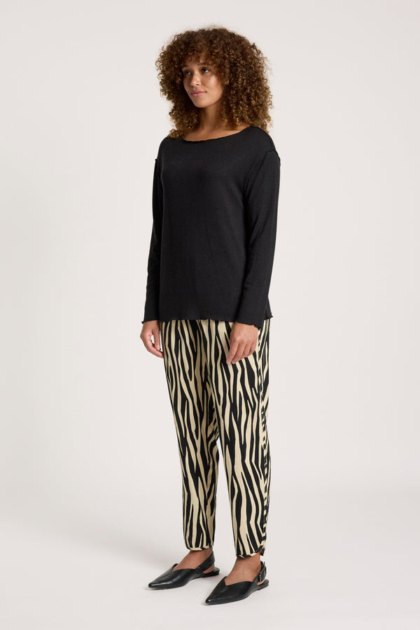 Eb & Ive - Aria Long Sleeve Top - Black