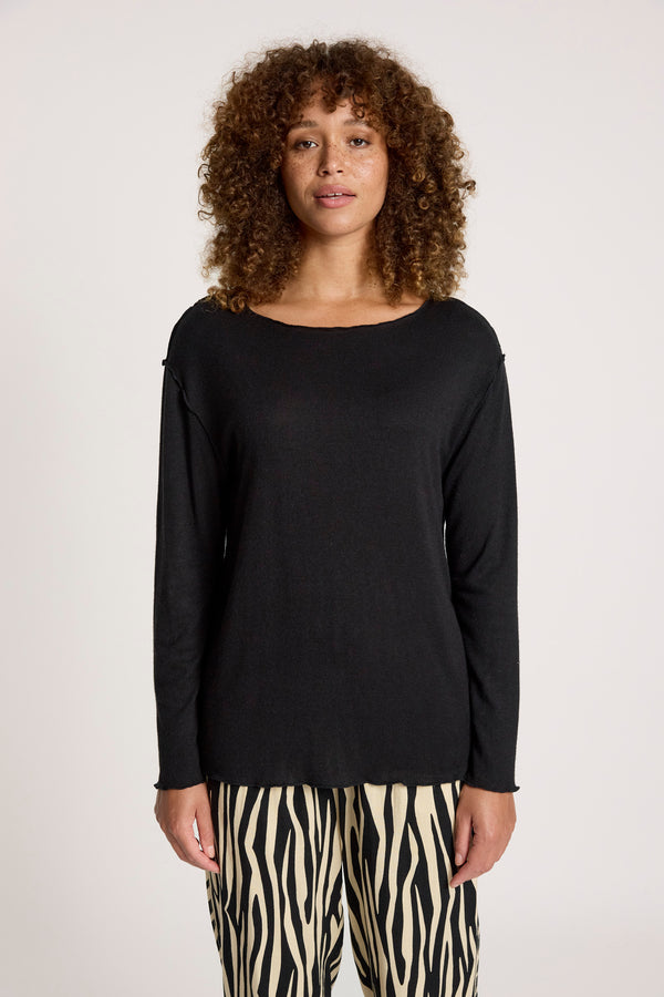 Eb & Ive - Aria Long Sleeve Top - Black