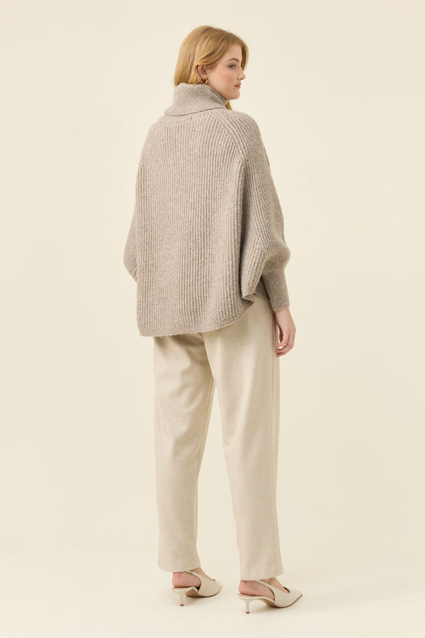 Isle of Mine - Miru Poncho - Stone