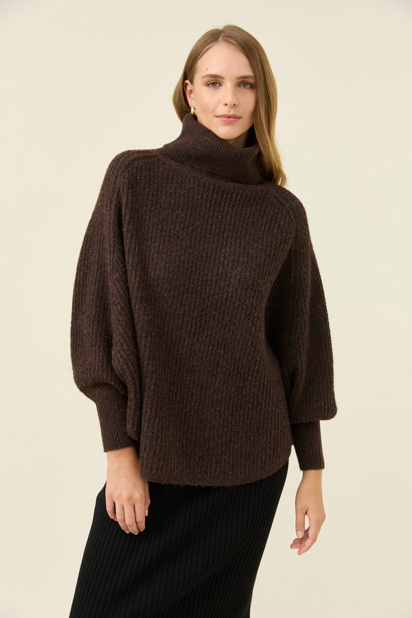 Isle of Mine - Miru Poncho - Chocolate