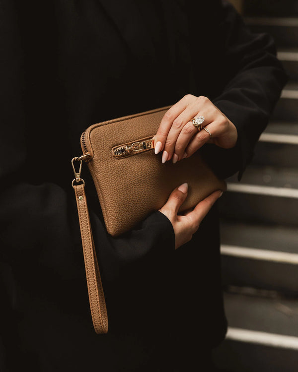 Louenhide - Poppy Clutch - Honey