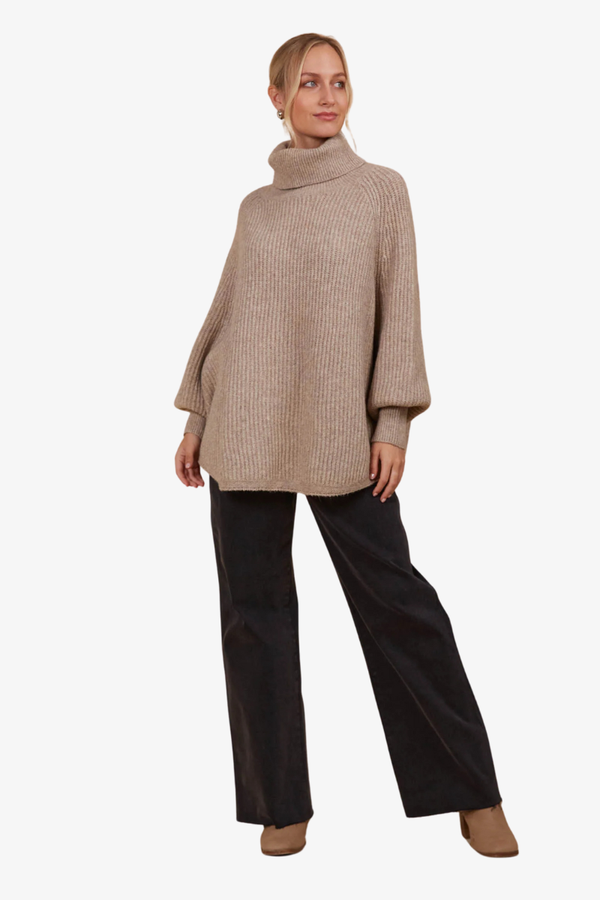 Isle of Mine - Miru Poncho -Taupe