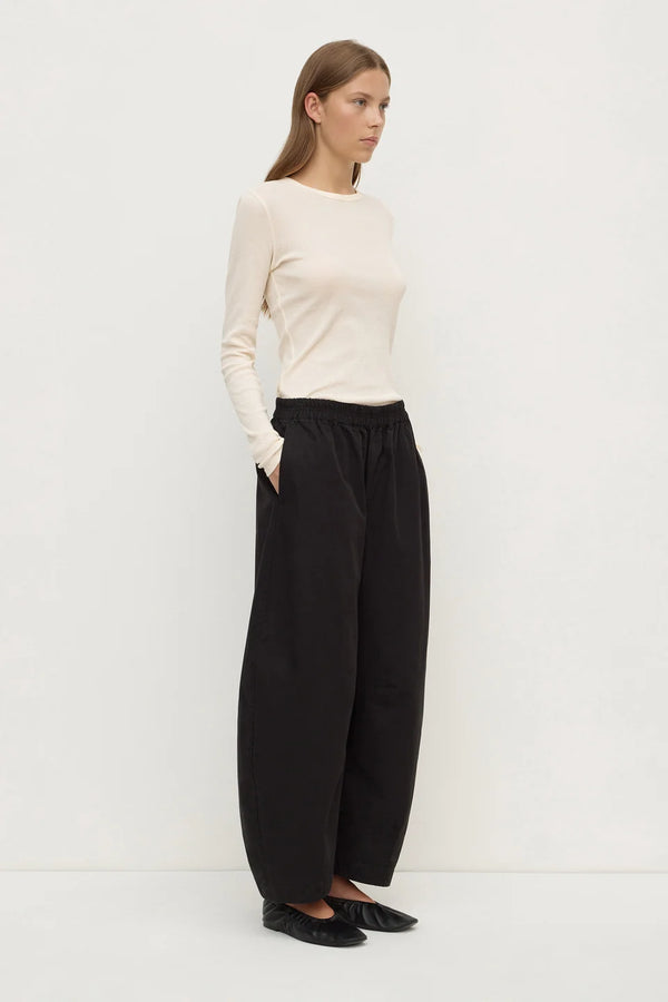 Assembly Label - Lola Barrel Pant - Black
