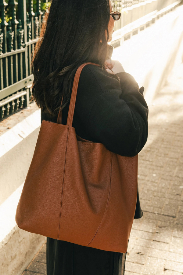 Louenhide - Colby Tote Bag - Tan