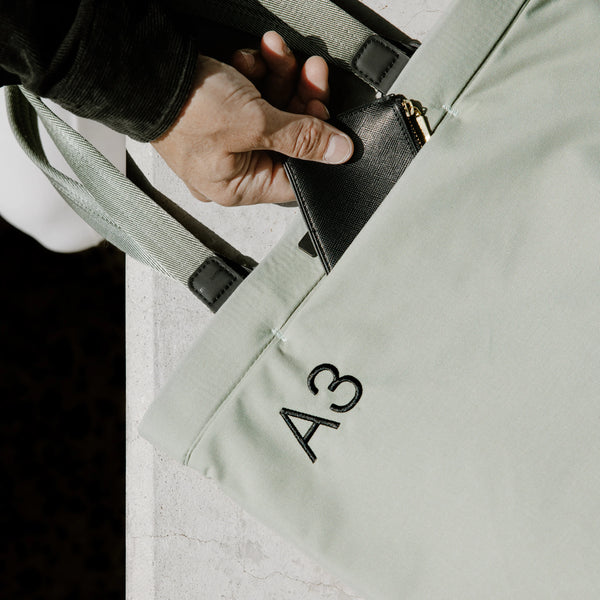 Memobottle - Daily Tote - A3 - Eucalypt