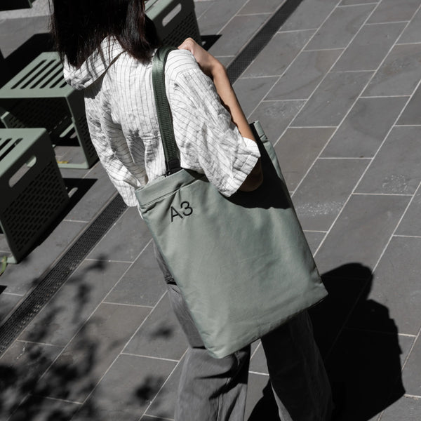 Memobottle - Daily Tote - A3 - Eucalypt