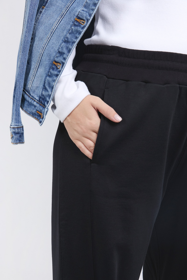 Elm - Aspen Trackpant - Black