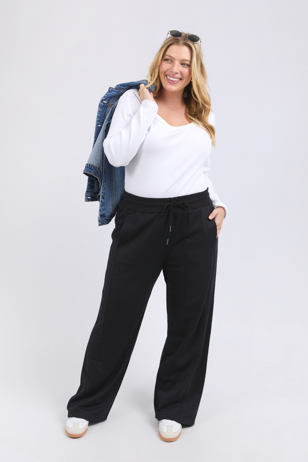 Elm - Aspen Trackpant - Black