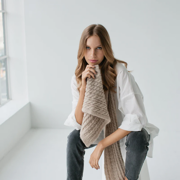 SOPHIE - Cosy Cable Scarf - Oat