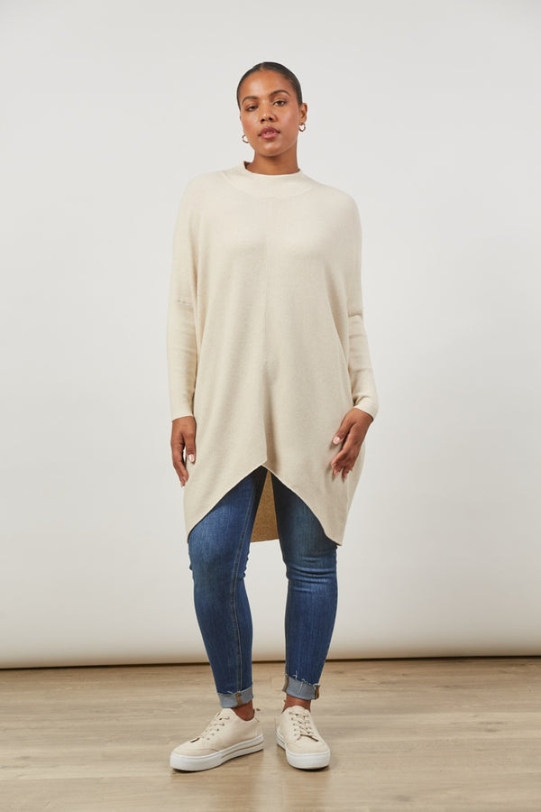 Isle Of Mine - Cosmo Relax Jumper - Creme