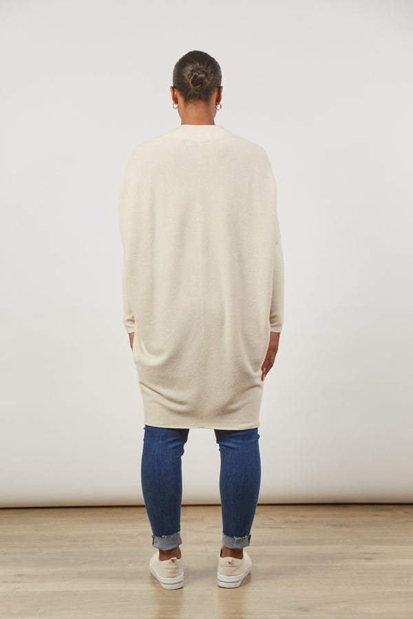 Isle Of Mine - Cosmo Relax Jumper - Creme