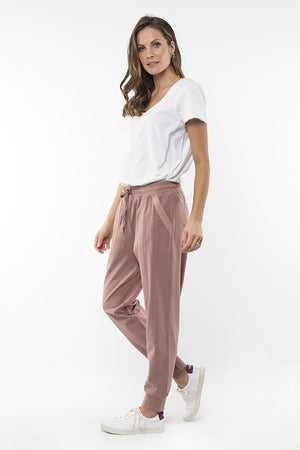 Elm - Wish You Were Here Joggers - Brown | milk + ginger
