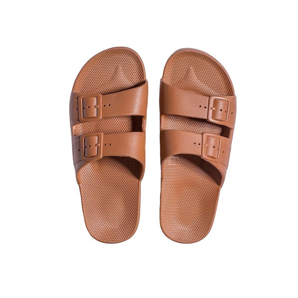 Freedom Moses - Slides - Toffee