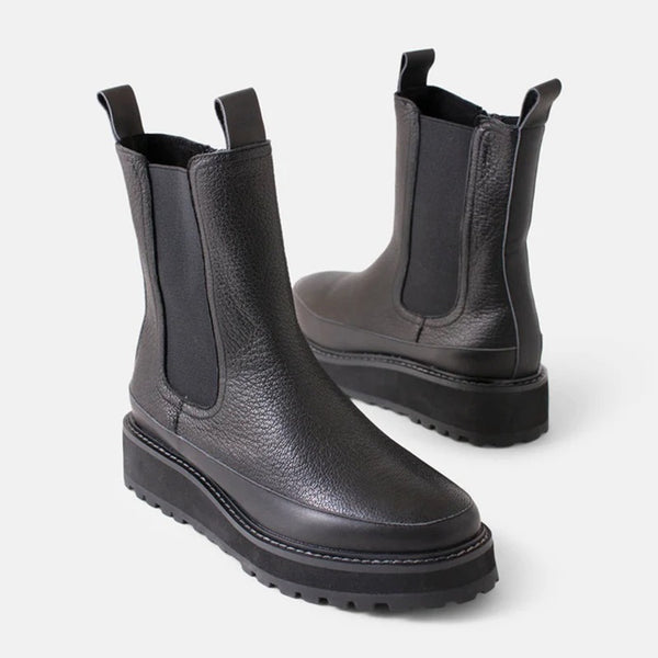 Walnut - Jacs Leather Boot - Black Pebble