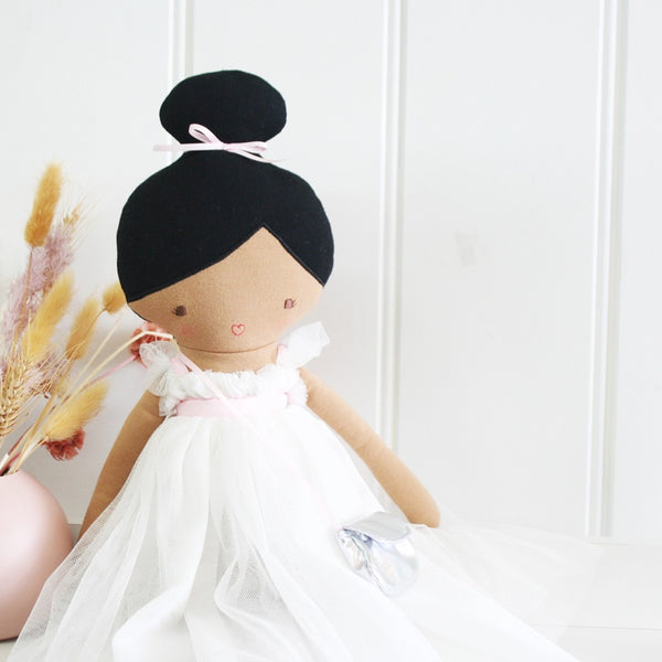 Alimrose - Charlotte Doll 48cm - Ivory