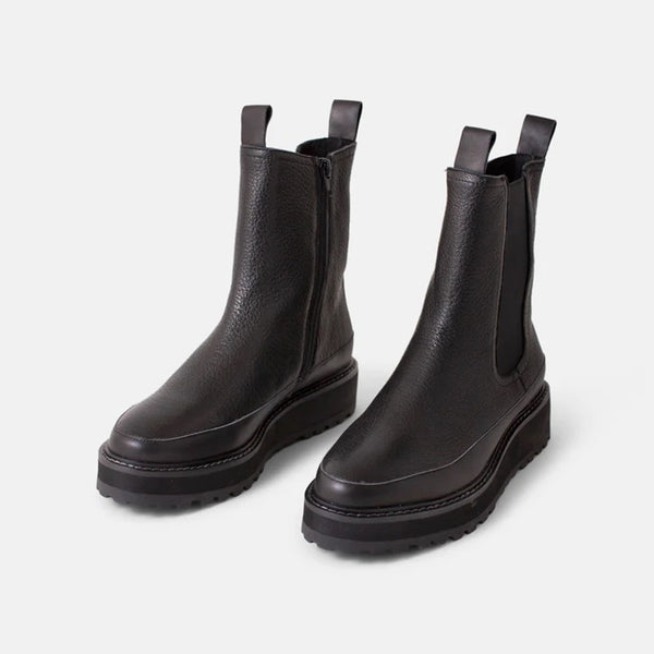 Walnut - Jacs Leather Boot - Black Pebble