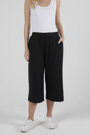 Betty Basics - Palos Crop Pant - Black | milk + ginger