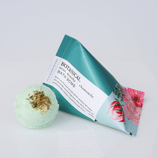 Botanical - Mint, Manuka + Chamomile Bath Bomb