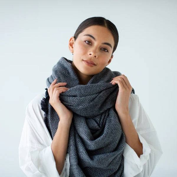 SOPHIE - Hey Herringbone Scarf - Charcoal